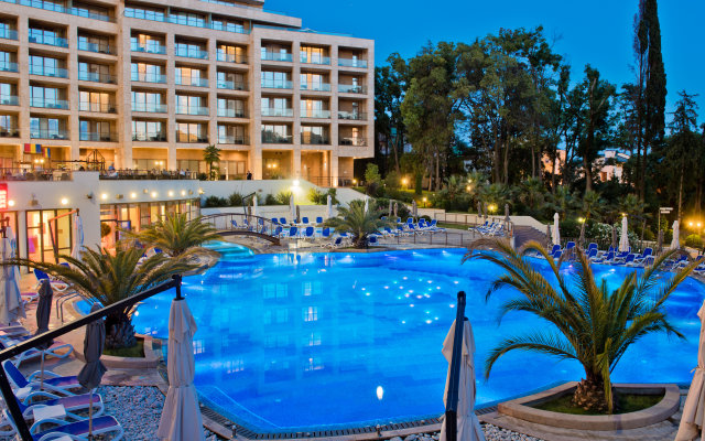 Отель Swissôtel Resort Sochi Kamelia