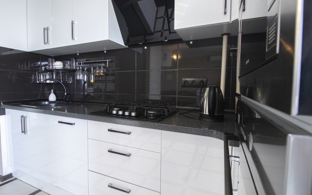 Апартаменты Двухкомнатная квартира на набережной