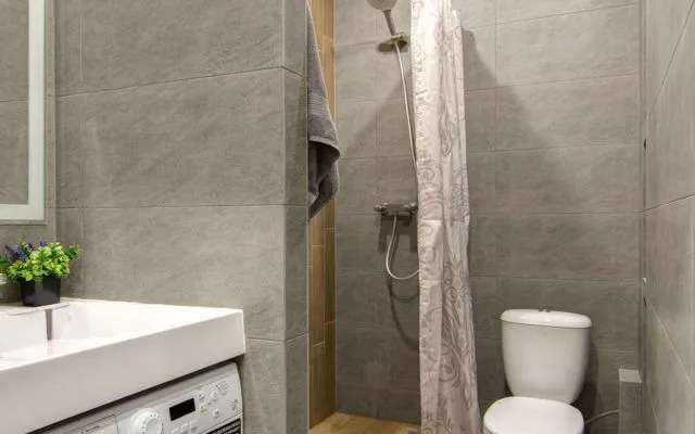 Апартаменты 1 на Улице Стрелочников 8А