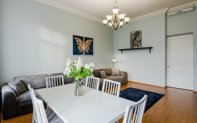 Апартаменты SpbStay на Невском проспекте 66