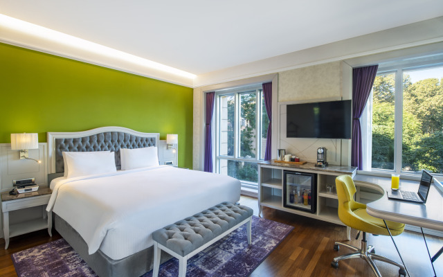 Отель Mercure Tbilisi Old Town