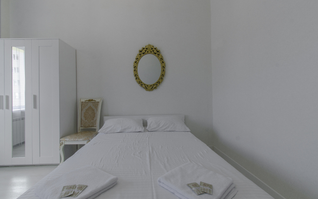 Апартаменты 4 комнатная на заливе