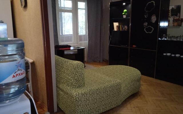 Апартаменты на Севастопольской