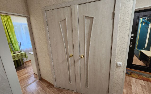 L.v.hotels Na Nikolaya Rudneva 12 Apartments