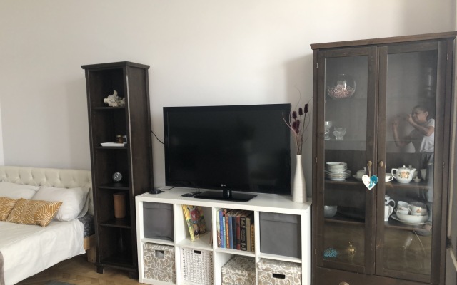 Апартаменты Студия с Видом на Покровский Сквер