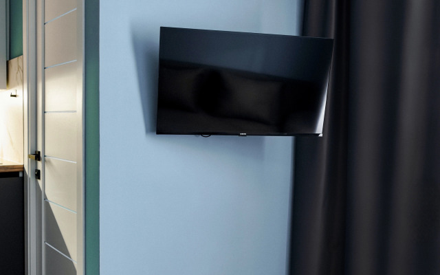 Uyutnaya S Dizaneynerskim Remontom V Tsentre Goroda Flat