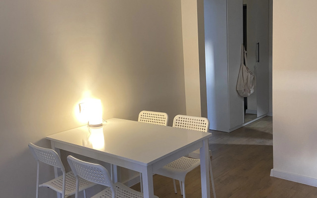 S Vidom Na More I Na Neveroyatnye Zakaty Flat