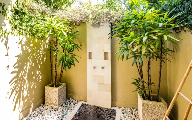 Sembira Villa