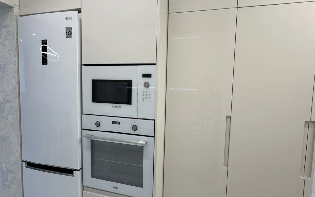 S Bassejnom ZhK Morskaja Simfonija Apartments