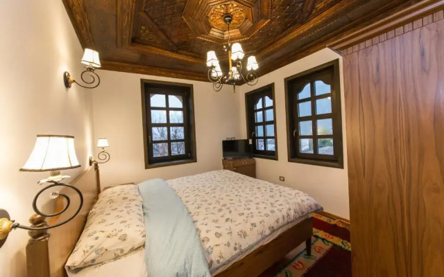 Onufri Hotel