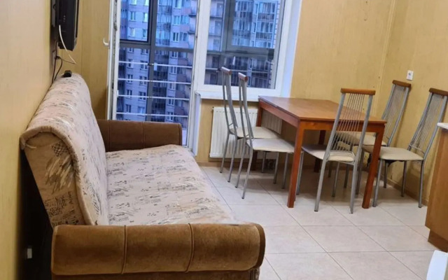 Svetlaya 3kh komnatnaya Flat