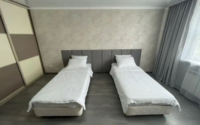 Квартира Илне Большая просторная двухкомнатная для комфортного проживания 1-4 человек