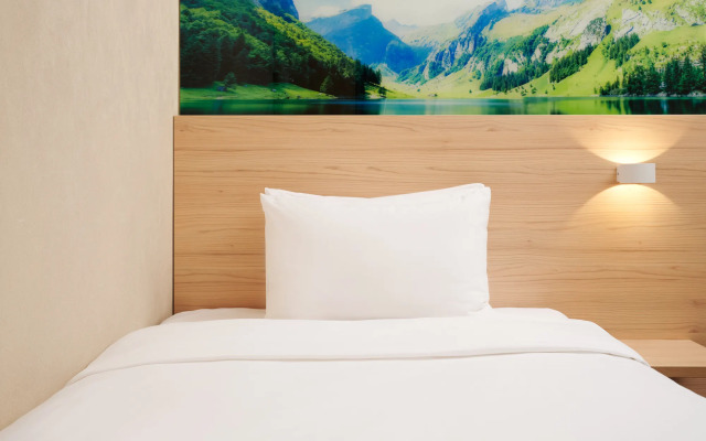 AurA Aquarelle Hotel