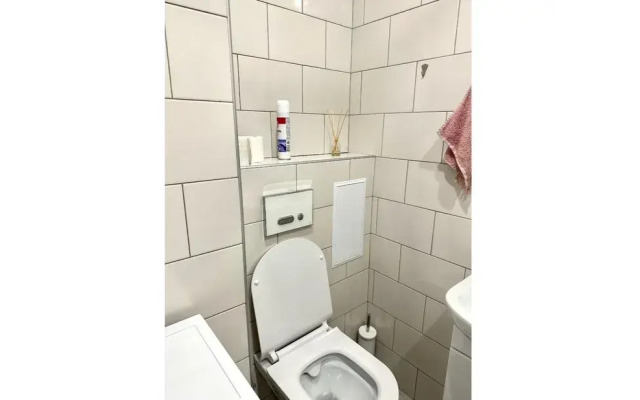 Na Ulitse Samarovskaya 10 Flat