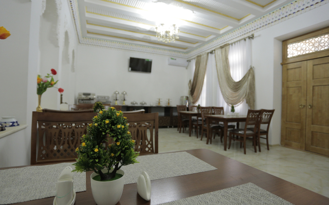 Imperial Palace Hotel