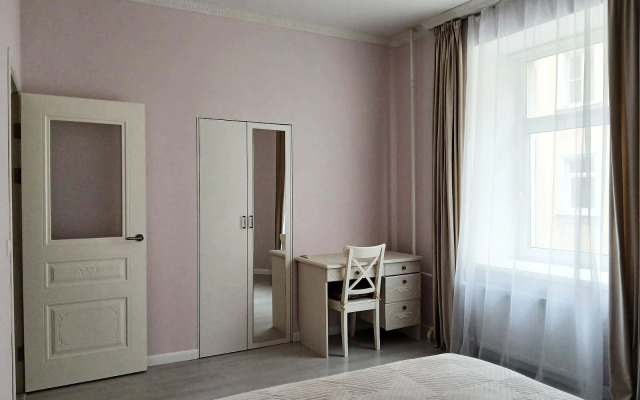 Квартира Просторная на Фонтанке у Невского Проспекта