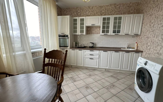 Na Ulitse Pavshinskiy Most 1/4 Flat