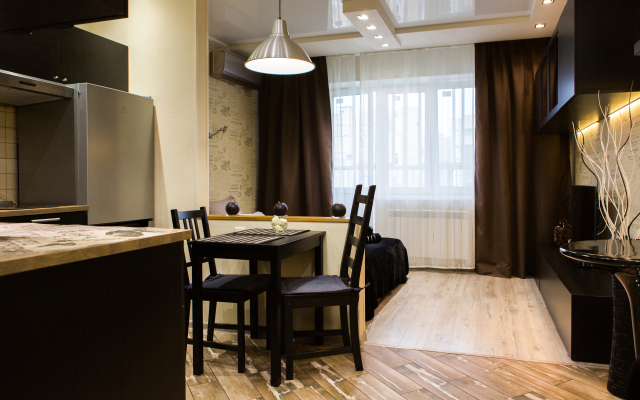 Na Ulitse Dmitriya Mihajlova 4 Apartments