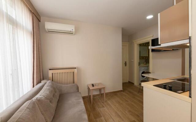 Отель Taksim Peri Suite