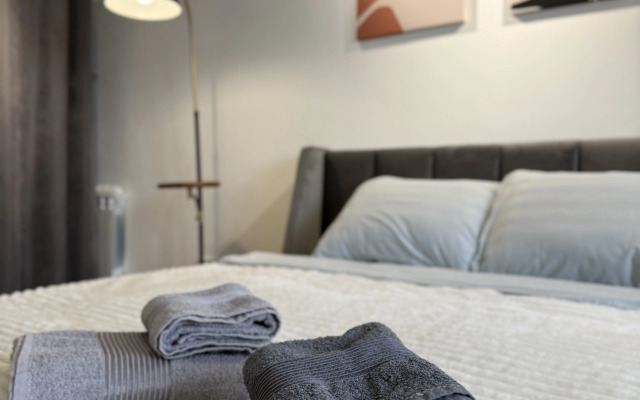 Квартира Красивая квартира с удобной транспортной развязкой