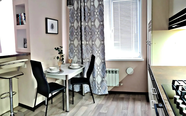 Lux  Apartments