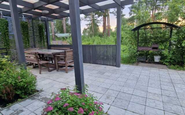 Forest Lake Guest house