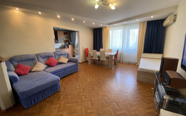 Квартира 3 Комнаты Кондиционер Диван 5 Кроватей до 8ми Гостей