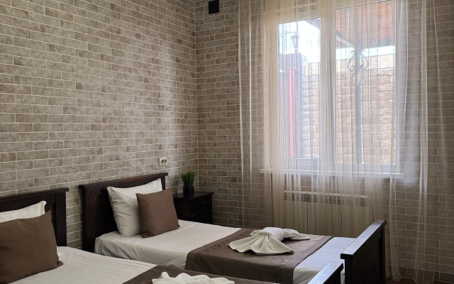 Kristall Guest house