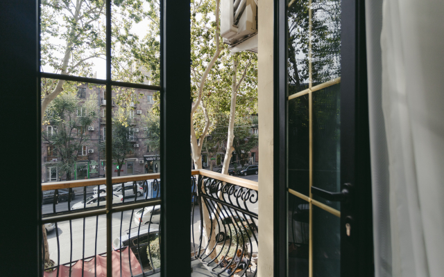 KeyGo #0023, 1 Bedroom, Near The Opera House Apartments