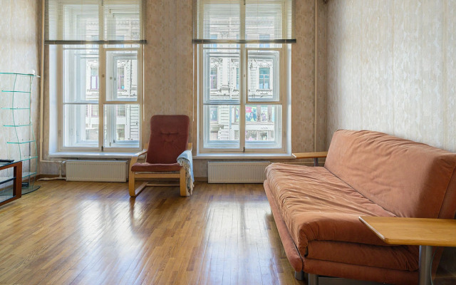 Апартаменты на Невском