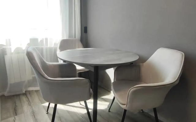 Квартира на Улице Толстого 25