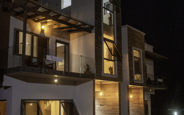 Serenity Residences & Spa, Kokrobite Beach Hotel