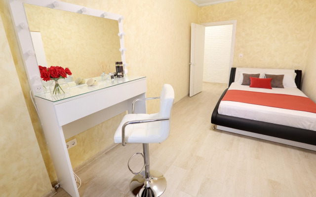 Квартира 25 Этажей Большая Двухкомнатная (70кв.м.) в доме бизнес класса