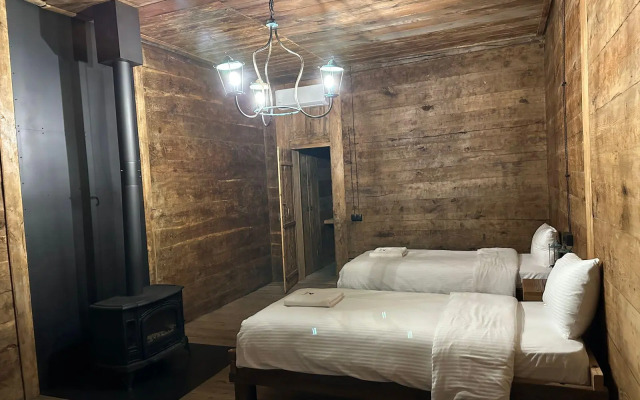 Отель Sazano Wine Cellar