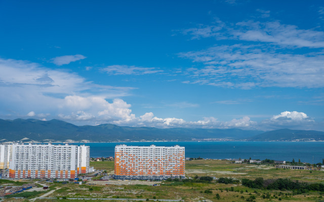 V ZhK Chernomorskiy-2 Ot LetoApart Apartments