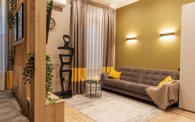 V Tsentre Kazani Etno Flat