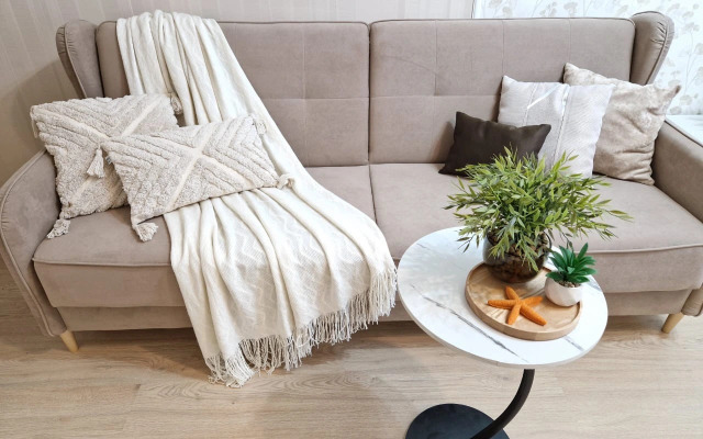 Апартаменты на Деловой 22