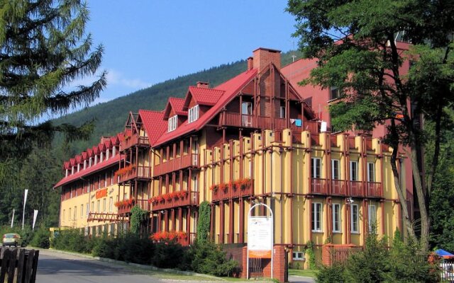 Holiday Resort Gronie Hotel