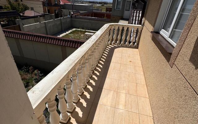 Частный дом Дом на берегу моря