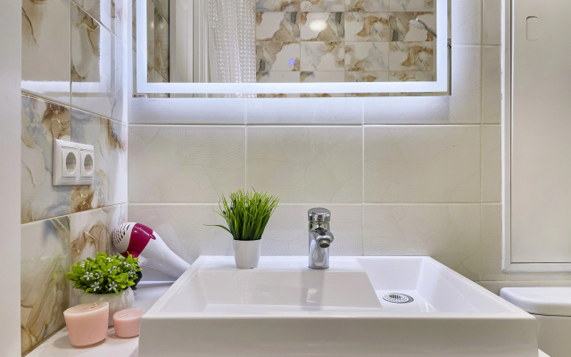 Апартаменты Relax Apart на Германа Титова 2/1