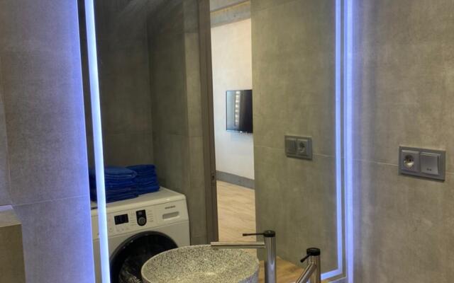 Kvartira-Loft Apartments