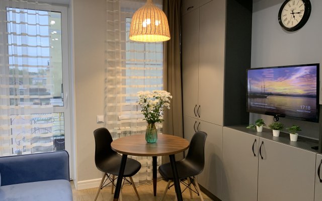 Yunior na naberegnoy Apartments