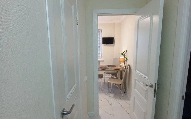 Ivory House Apartments