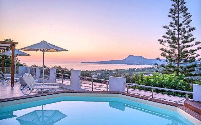 Вилла di Creta Heated Poo