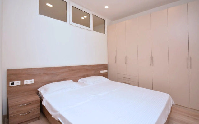 3-Komn. Po Sosedstvu S Severnym Prospektom, Pu383 Flat