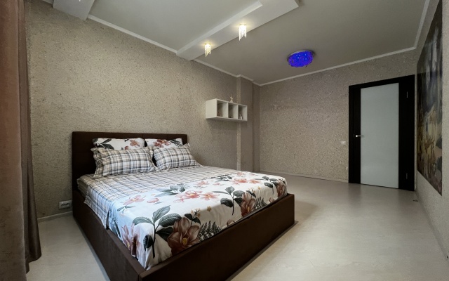 Kvartira Alexhome Rp Sverdlovskiy Mikhaila Marchenko 8 Apartments