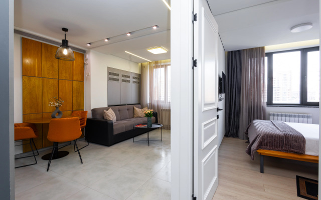 2-K, Ulitsa Yeznika Kokhbatsi, Ko333 Flat