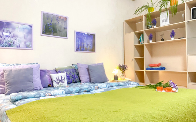 Happiness Live in the center of Sevastopol Apartment