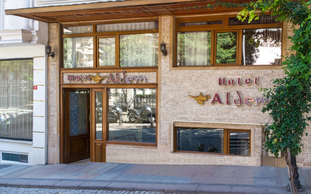 Отель Aldem