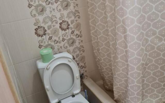 Na Tsvetochnoy 4 Apartments